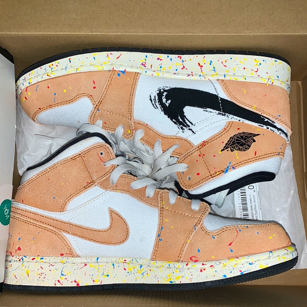 Air Jordan 1 Mid SE (GS)